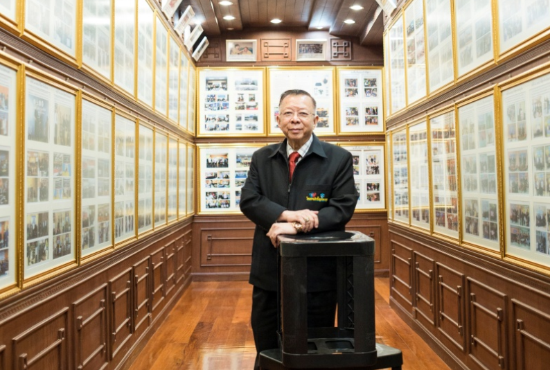 “ได้รับจากสังคม ก็ต้องส่งคืนสู่สังคม” ชีวิต การทำงาน แรงบันดาลใจ จากคุณสมาน คุณากรไพบูลย์ศิริ